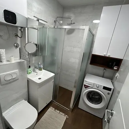 Apartman Calm & Modern By The Promenade